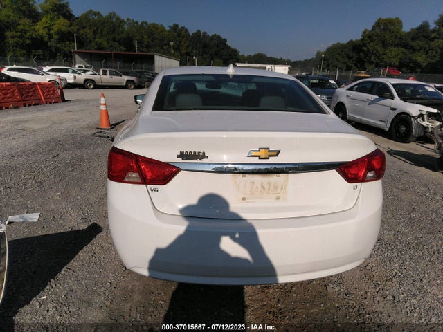 Chevrolet IMPALA LT 2018 2G1105S3XJ9119750 Image 16