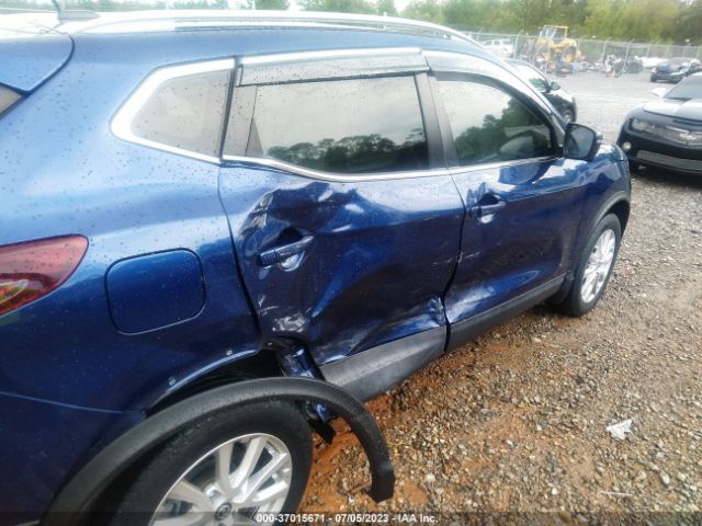 JN1BJ1CV5LW250812 Nissan Rogue Sport Sv