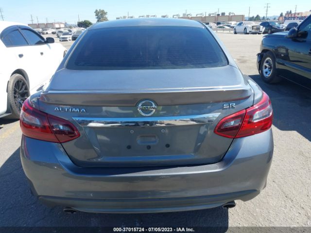 1N4AL3AP8HC489563 Nissan Altima 2.5 Sr