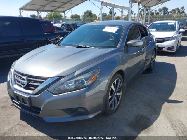 1N4AL3AP8HC489563 Nissan Altima 2.5 Sr