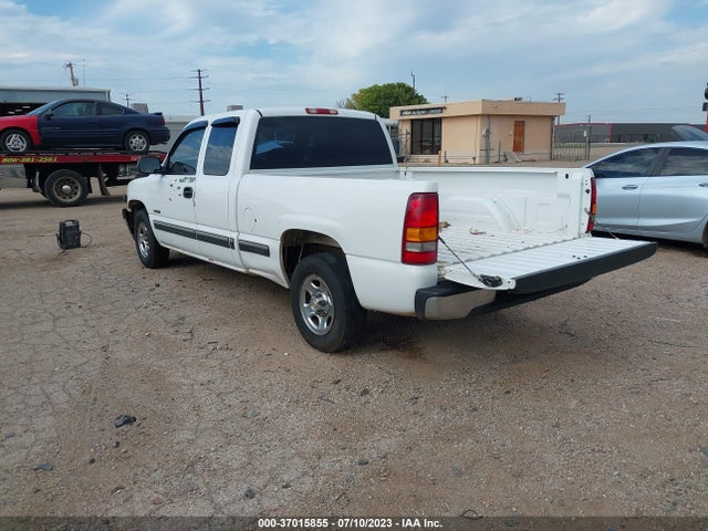 2002 CHEVROLET SILVERADO 1500 LS VIN: 2GCEC19T821331576