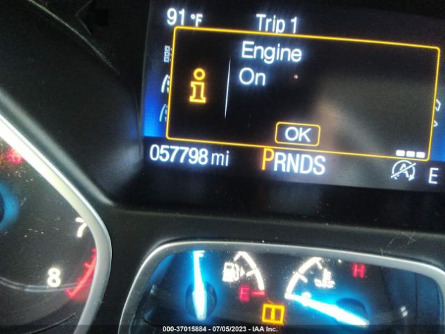 1FMCU9GD2HUE98605 Ford ESCAPE SE