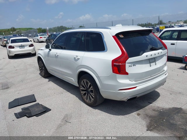 2020 VOLVO XC90 MOMENTUM VIN: YV4102CK8L1555271