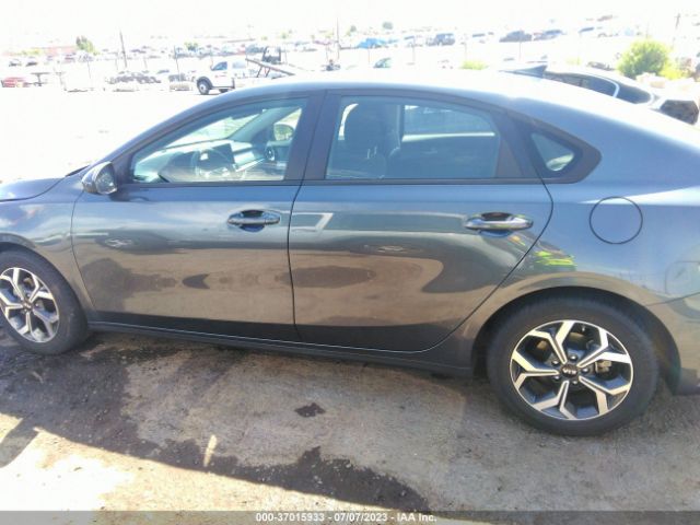 3KPF24AD9LE202067 KIA Forte Lxs