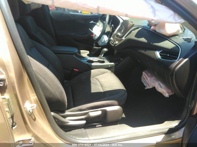 Chevrolet MALIBU LT 2018 1G1ZD5ST5JF198579 Image 5
