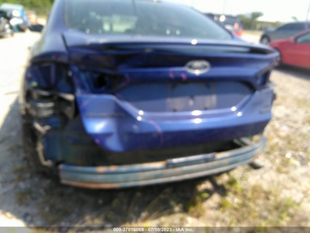 3FA6P0HD1GR256094 Ford FUSION SE