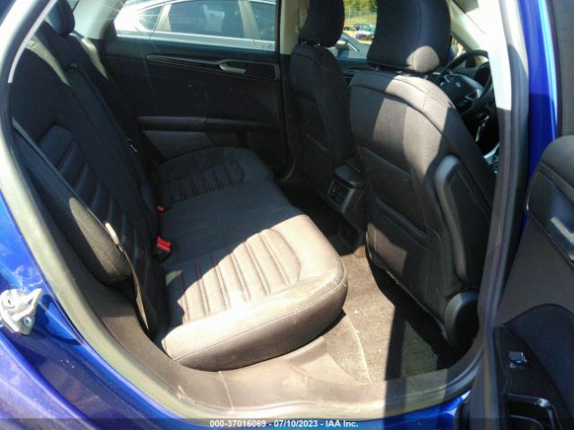 3FA6P0HD1GR256094 Ford FUSION SE