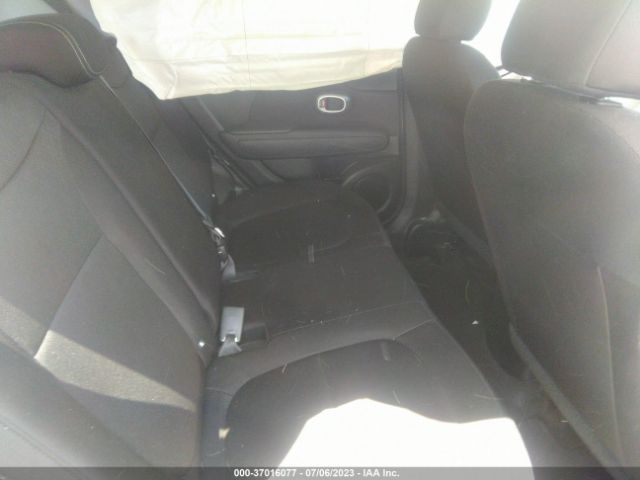KNDJN2A21F7221043 KIA Soul Base