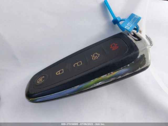 1FMCU9J91EUB58815 Ford Escape Titanium