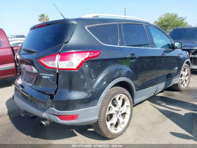1FMCU9J91EUB58815 Ford Escape Titanium