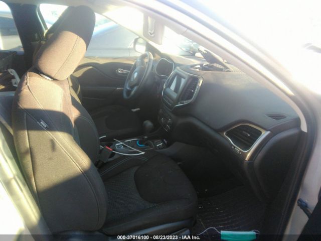 1C4PJLCX1KD265771 Jeep Cherokee Latitude