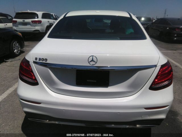 WDDZF4JB3HA077311 Mercedes-Benz E-class E 300