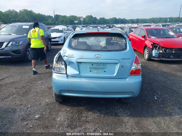 2007 HYUNDAI ACCENT GS VIN: KMHCM36C47U005270