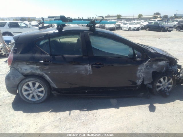 Toyota Prius C One/two/three/four 2017 JTDKDTB37H1592489 Image 5