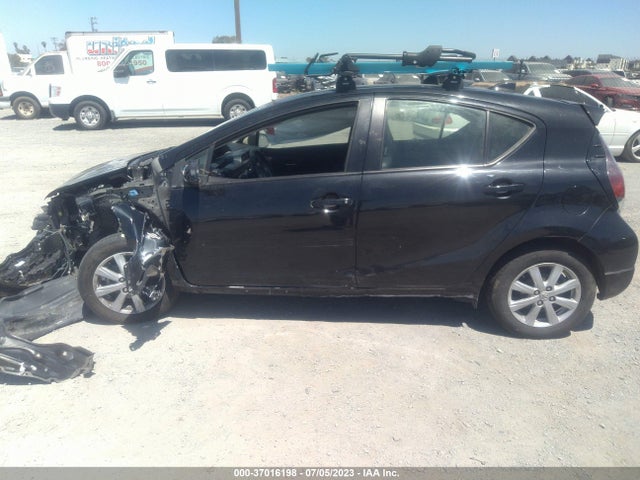 Toyota Prius C One/two/three/four 2017 JTDKDTB37H1592489 Image 6