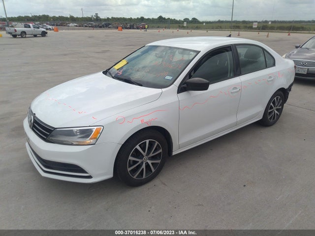 3VWD67AJ3GM260560 Volkswagen Jetta Sedan 1.4t Se