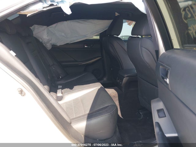 JTHBA1D23G5038664 Lexus IS 200T