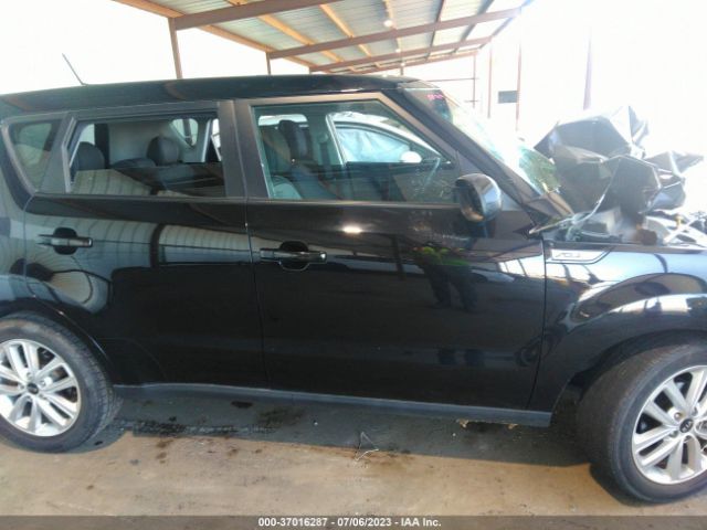 KNDJP3A56H7429724 KIA SOUL +