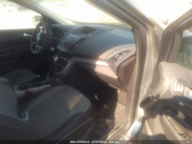 1FMCU9G9XEUC63702 Ford ESCAPE SE