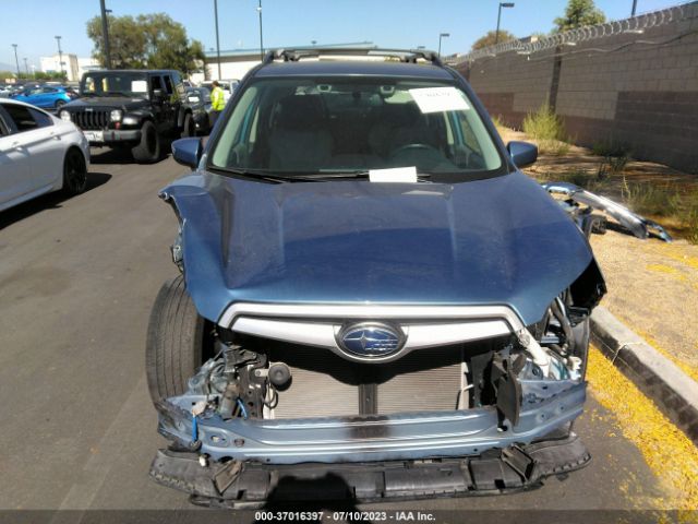 JF2SKAEC8KH502224 Subaru Forester Premium