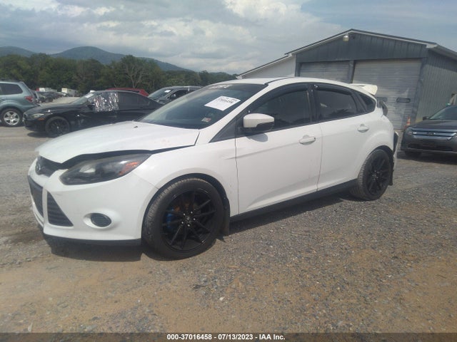 2013 FORD FOCUS SE VIN: 1FADP3K22DL236723