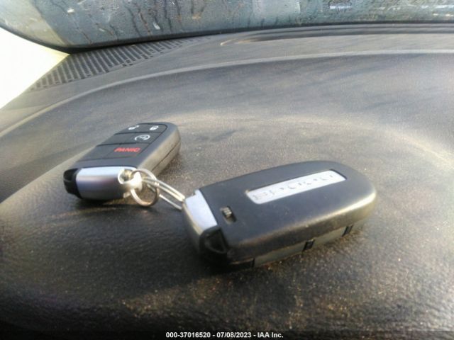 3C4PDCGG0FT670151 Dodge Journey Crossroad