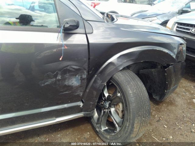 3C4PDCGG0FT670151 Dodge Journey Crossroad
