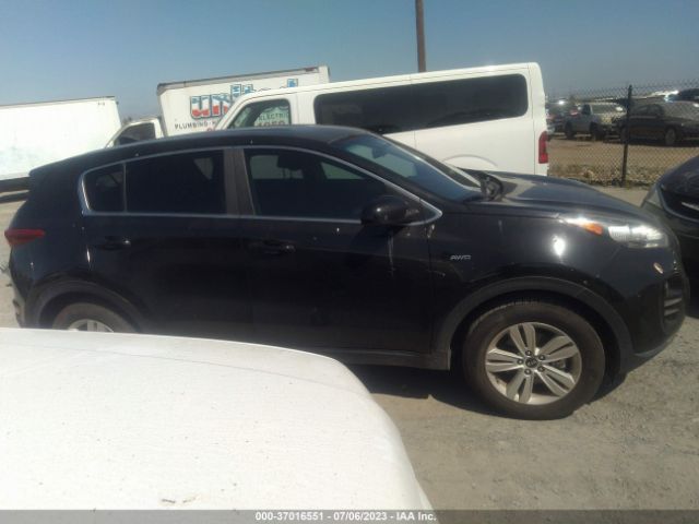 KNDPMCAC5H7145843 KIA Sportage Lx