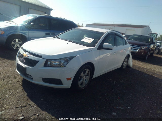 Chevrolet Cruze 1lt 2014 1G1PC5SB9E7433809 Image 2