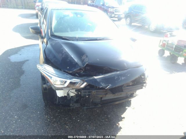3N1CN8EV3ML835619 Nissan VERSA SV