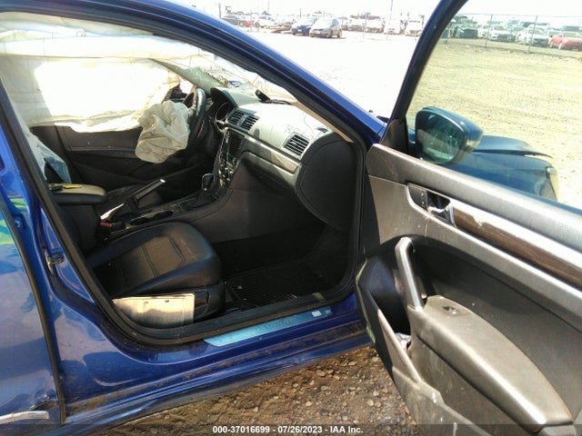 1VWBS7A31GC062579 Volkswagen Passat 1.8t Se W/technology