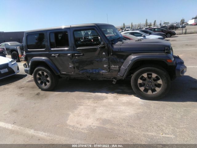 1C4HJXEN0JW181743 Jeep Wrangler Unlimited Sahara