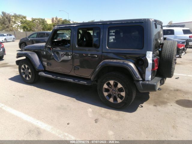 1C4HJXEN0JW181743 Jeep Wrangler Unlimited Sahara