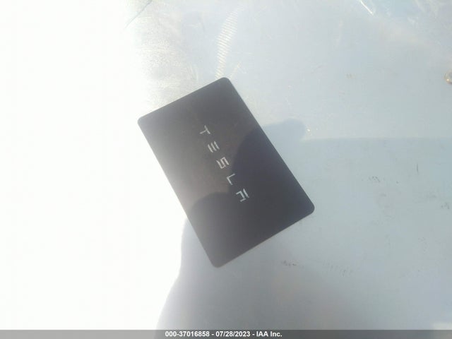 Tesla Model Y Long Range 2023 7SAYGDEE0PA032484 Image 18