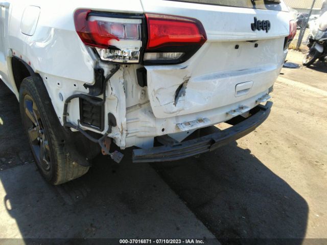 1C4RJEAG9FC915045 Jeep Grand Cherokee Altitude