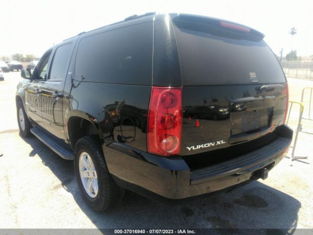 1GKS1KE00ER205089 GMC Yukon Xl Slt