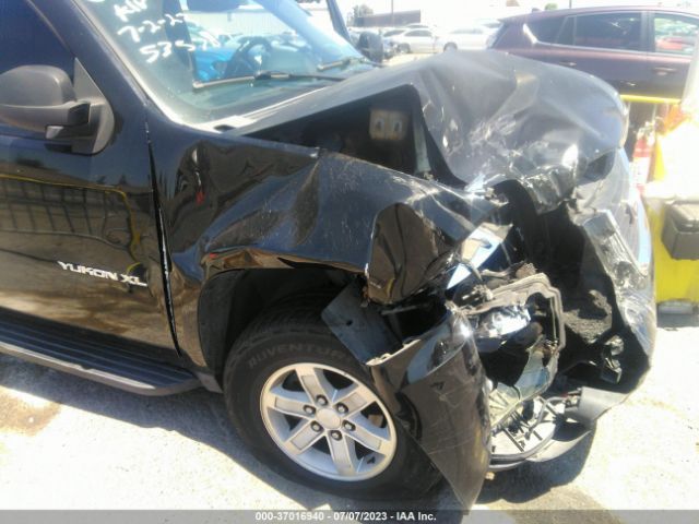 1GKS1KE00ER205089 GMC Yukon Xl Slt