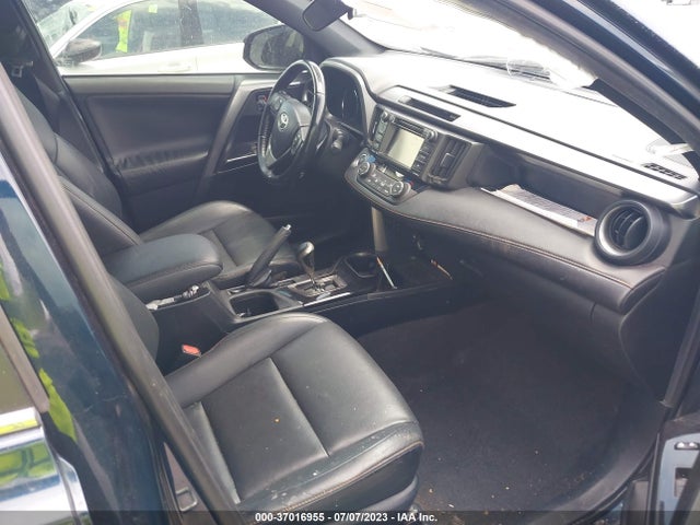 2017 TOYOTA RAV4 SE VIN: JTMNFREVXHJ117264