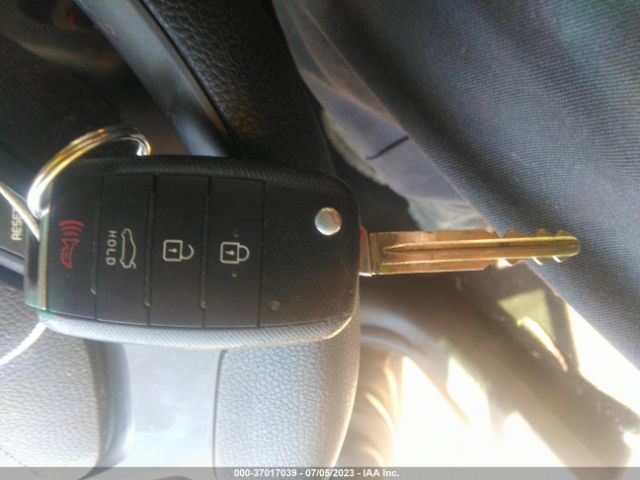 KNAFX4A66E5094649 KIA FORTE LX