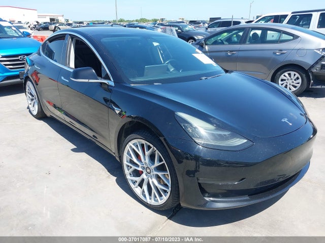 2018 Tesla 3, VIN: 5YJ3E1EA5JF056962