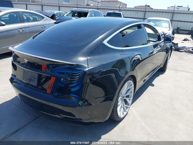 2018 Tesla 3, VIN: 5YJ3E1EA5JF056962