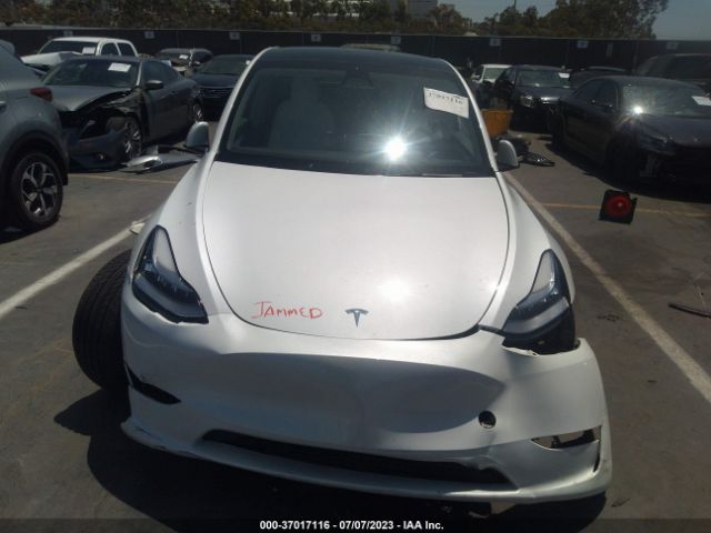 7SAYGDEEXPF608729 Tesla Model Y Long Range