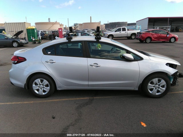 KIA FORTE LX 2017 3KPFL4A7XHE125272 Image 14
