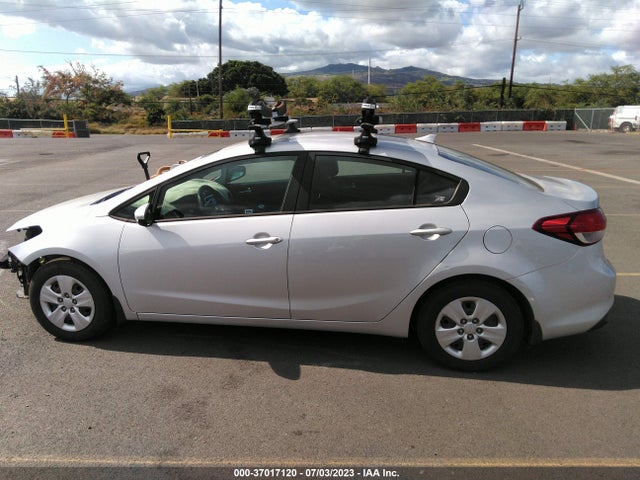 KIA FORTE LX 2017 3KPFL4A7XHE125272 Image 15