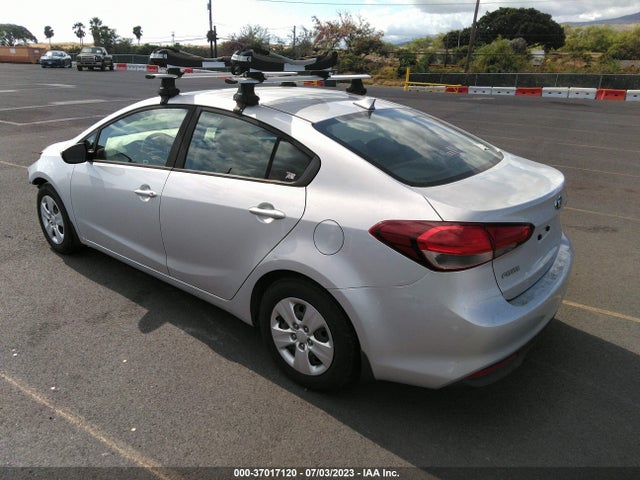 KIA FORTE LX 2017 3KPFL4A7XHE125272 Image 3