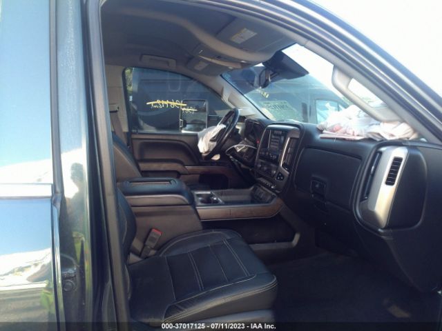 1GT12UEY5JF223928 GMC Sierra 2500hd Denali
