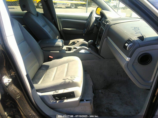 2004 PORSCHE CAYENNE WP1AB29P24LA72587 Photo 4