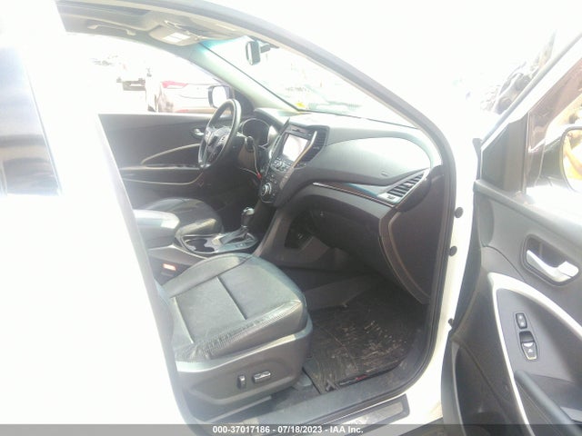 2016 HYUNDAI SANTA FE SPORT VIN: 5XYZWDLA8GG309026