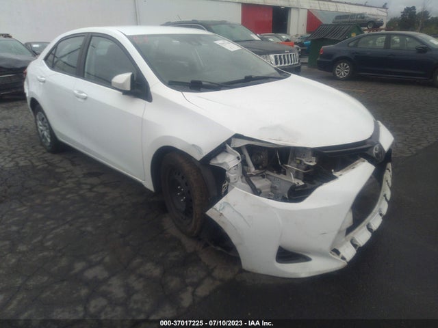 2017 2T1BURHE4HC749614 main image