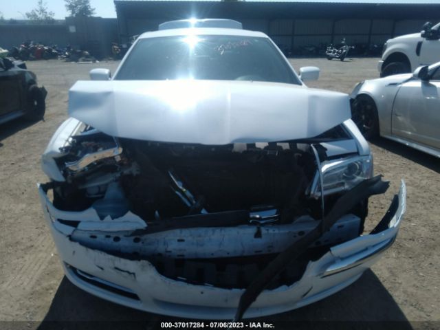 2C3CCAAG8EH249224 Chrysler 300